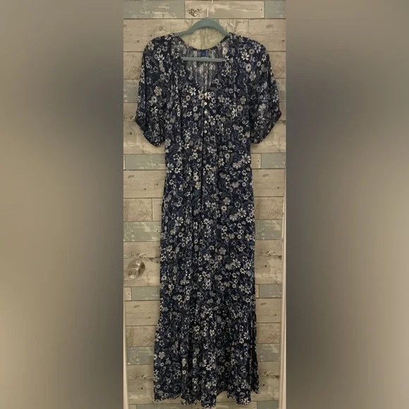 Old Navy | Dresses | Old Navy All Day Empire Waist Delicate Navy Floral Maxi Dress Med Tall | Poshmark Old Navy | Dresses | Old Navy All Day Empire Waist Delicate Navy Floral Maxi Dress Med Tall | Poshmark